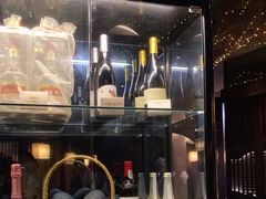 -余欢领鲜火锅(新街口店)