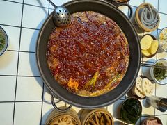 -卤校长老火锅(沙坪坝直营店)