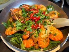 -大头虾越式风味餐厅(光明广场店)