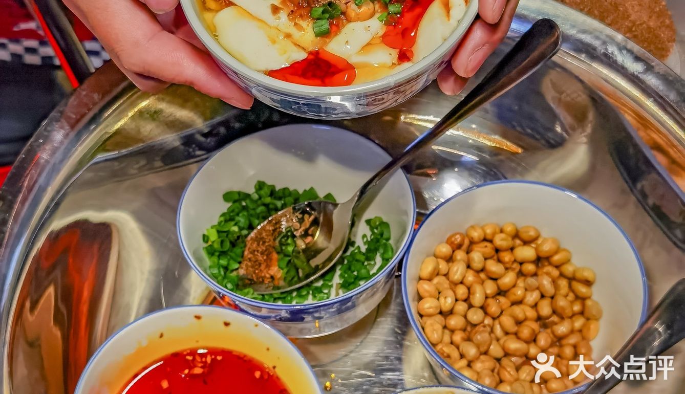 吃完这家重庆老火锅♨️被这四样菜圈粉了😋