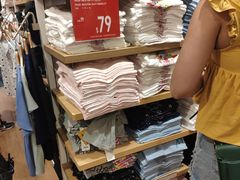 -UNIQLO(朗豪坊店)