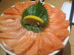 三文鱼刺身-万岁寿司(万国店)