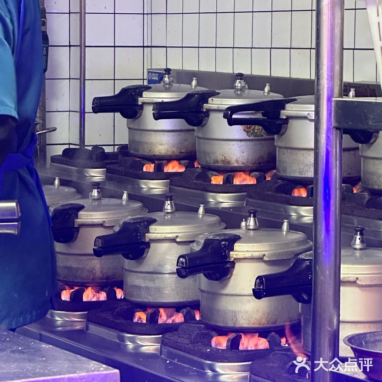 无限量生蚝，生蚝自由吃到撑~