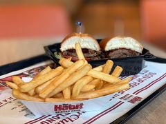 三角牛排三明治-The Habit Burger Grill 哈比特汉堡(复兴soho店)
