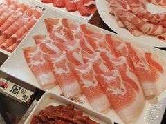 -周周有辣火锅馆(玖耀里店)