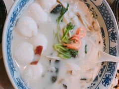 精品八宝鱼头王-山外山菜馆(玉泉路店)