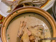 -大中华酒楼·主席武昌鱼·武汉美食地标(江汉路步行街店)