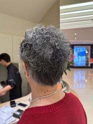 点击看大图 -Mentor Hair Salon
