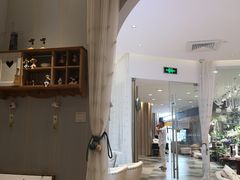 -燕庭·纯燕窝·甜品下午茶(南京西路店)