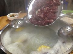 -牛一煲美食(江高店)