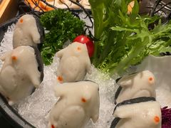 企鹅qq丸-湊湊火锅·茶憩(打浦桥日月光店)