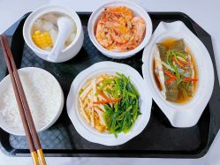 -臻康乃馨月子中心(集美店)