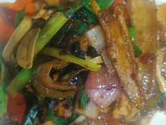 -隔壁老王·家常云南菜(花巷店)