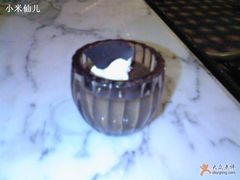 cake&nbsp;with&nbsp;cream-北京贵宾楼饭店 红墙咖啡厅
