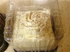 -红宝石·鲜奶小方·海派西点房(南丹店)