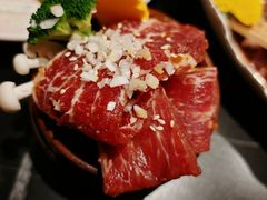 -山川小町·极番烧肉(新地假日广场店)