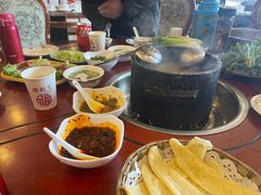 -鲁朗纳麦石锅鸡庄园