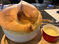 -港丽餐厅(高德置地店)