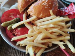 -The BREW·酿餐厅(浦东嘉里大酒店)