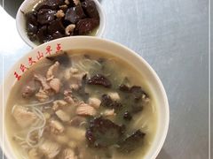 -文山荷鲜居(翠湖店)