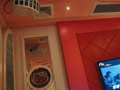 -凡花主题KTV(天虹店)