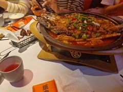 -鸣记脆皮烤鱼·海鲜烤鱼(三八广场店)
