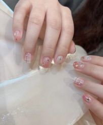 -RL Nail·瑞丽美甲美睫品牌原创店