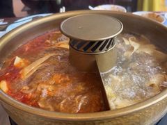 -皇城老妈·大连海鲜火锅(港湾店)