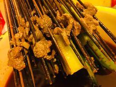 -拈签一笑黄牛肉辣卤串串