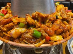 -沪小二铜炉蛙锅(苏州中心星悦汇店)