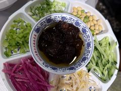老北京炸酱面-老浒记烤鸭-北京菜(琉璃厂店)