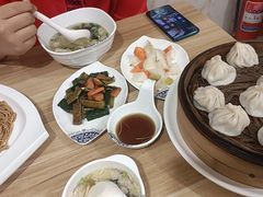 -炉旺斋上海小笼包·小馄饨
