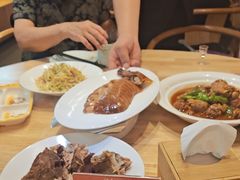 -伊喜饺子·烤鸭(五道口学院路店)