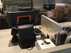 -瑞幸咖啡(怡富广场店)