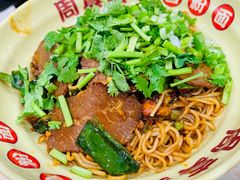 卤牛肉拌粉-周真真南昌拌粉·瓦罐汤(敦化路店)