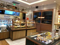 面包甜点陈列柜-牛角村(大族广场店)