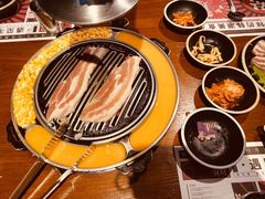 -青瓦炭韩潮烤肉(花园道店)