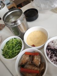 -母仪天下月子中心(光谷店)