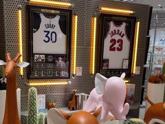 -微缤礼物(青岛海信广场店)