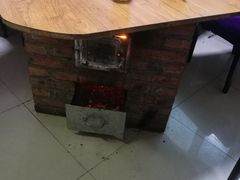 -粘豆包柴火铁锅炖