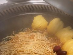 -遇东北林区铁锅炖(南开店)