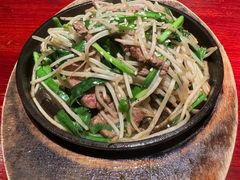 牛肝炒韭菜豆芽-九州酒场ひこぞう(1号店)