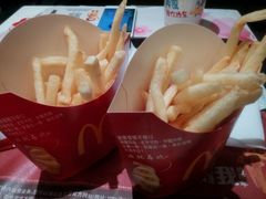 -麦当劳(展览路店)