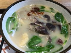 -鸭味先老鸭粉丝馆(瑞金路二号四号小区店)