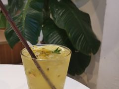 -Cheevit Cheeva(Sirimangkalajarn)