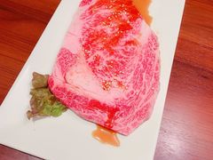 -焼肉まんぐう
