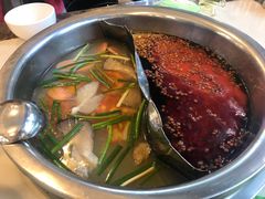 -朱氏胖子烂火锅(洪崖洞店)