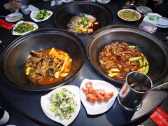 -缘福乡村铁锅炖民宿(八达岭店)
