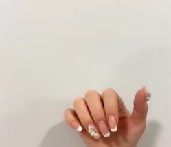 -EAST日式美甲美睫沙龙