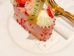 鲜莓Littleの慕斯-KNOTKNOT珞珞·日式甜品(K11店)